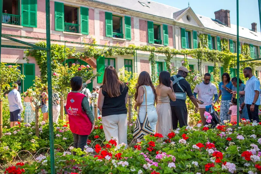 Gita a Giverny e Versailles da Parigi, giardino di Monet e reggia